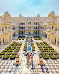 Hyatt Hotel Russian Escorts 